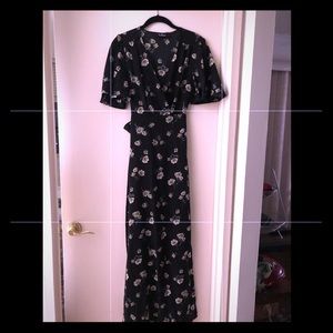 Lulu’s wrap maxi dress in flower pattern